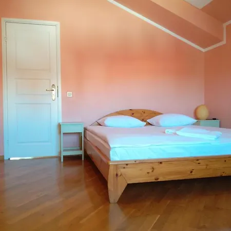 Dictumfactum 2bedroom Апартаменты *